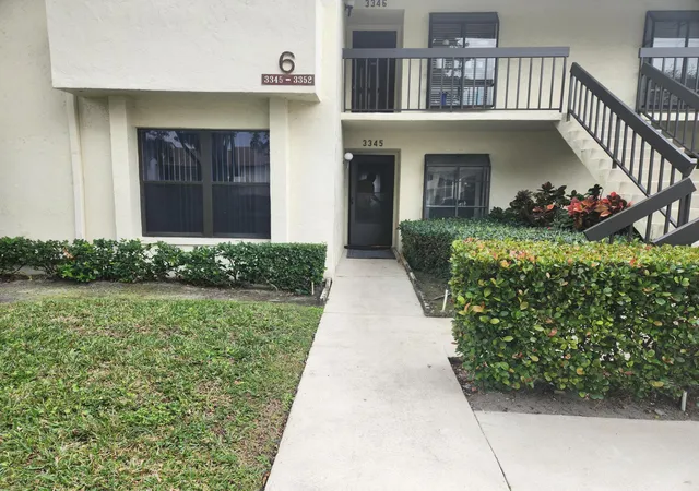 Homes for sale in Greenacres, FL | 3345 Lucerne Park Dr, Greenacres, FL 33467 | MLS# R11157527
