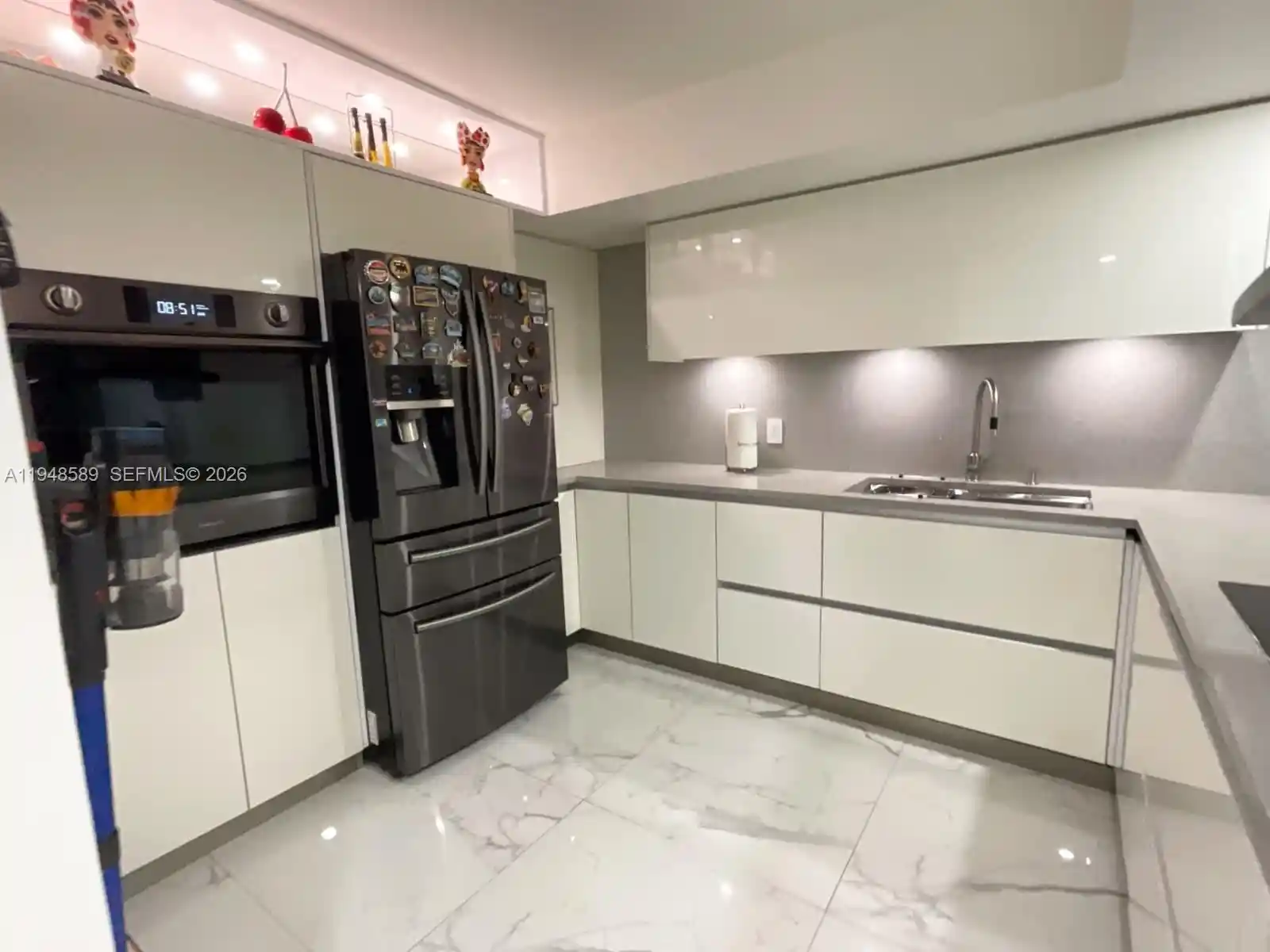 Photo 1 of Condo for sale at 1301 Ne Miami Gdns Dr #501W, Miami, FL 33179 | MLS# A11948589 | Listing updated on 2026-10-18