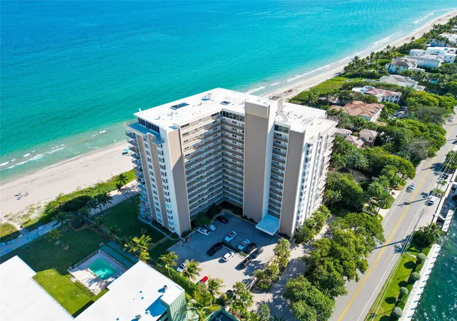 2nd image of 1021 Hillsboro Mile, Hillsboro Beach, FL 33062