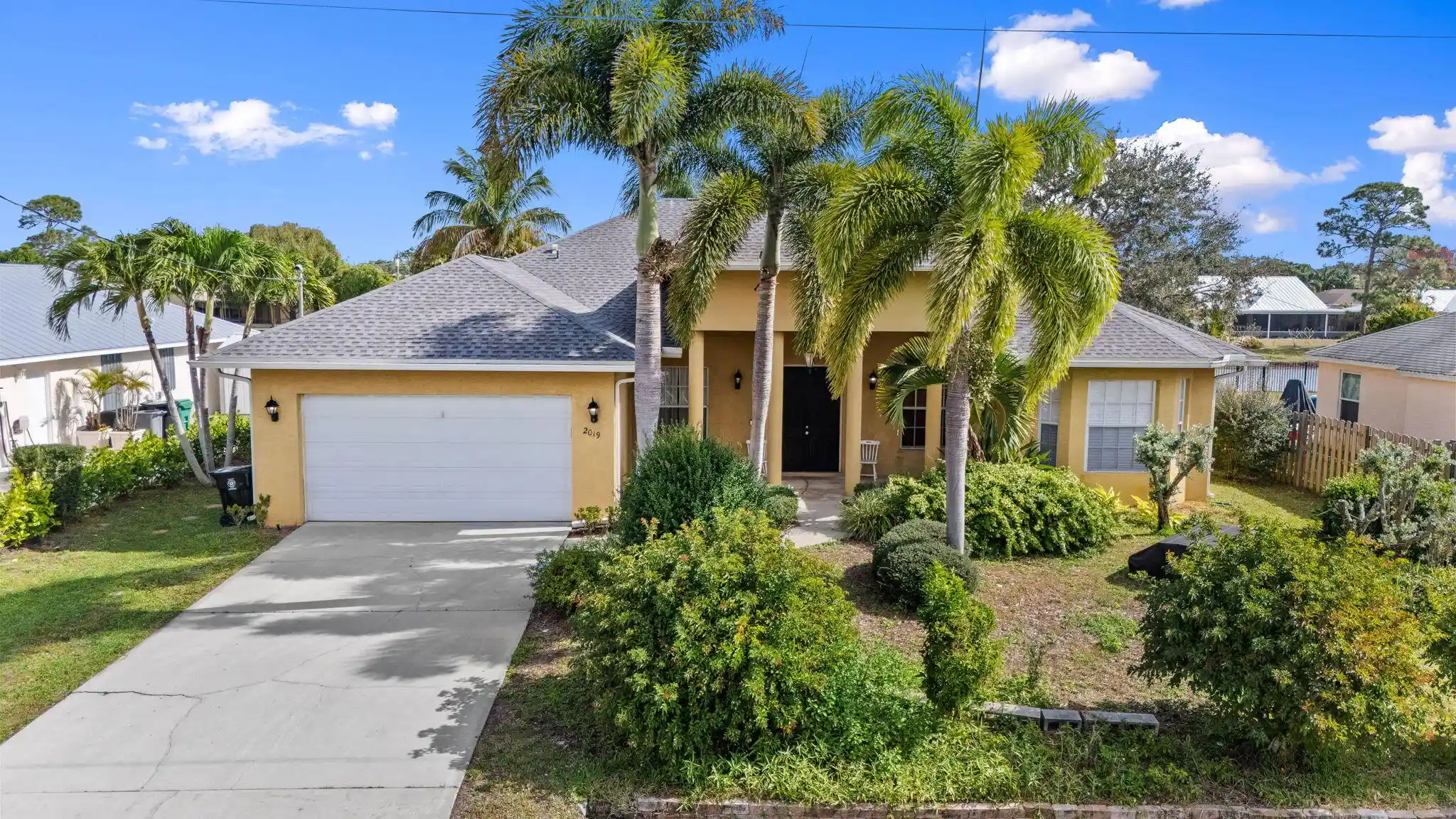 Photo 1 of Single family home for sale at 2019 Se Mantua St, Port Saint Lucie, FL 34952 | MLS# R11157797 | Listing updated on 2026-09-23