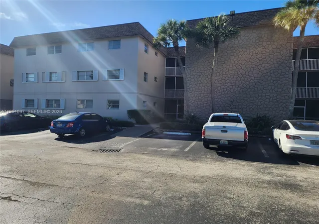 2nd image of 2451 Sw 82Nd Ave, Davie, FL 33324