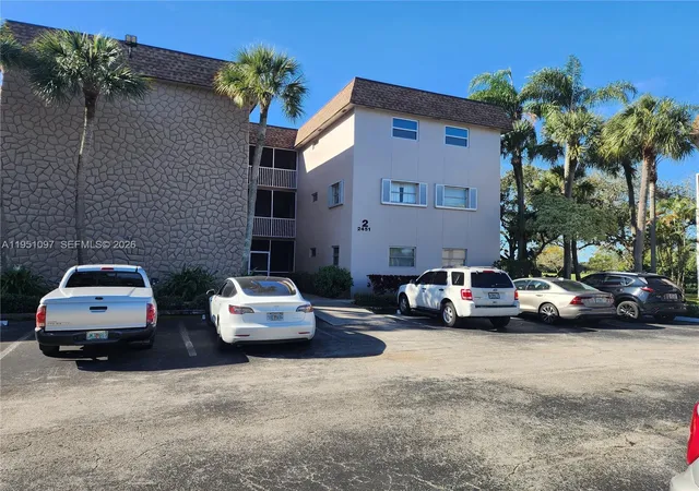 20th image of 2451 Sw 82nd Ave #309, Davie, FL 33324 | MLS# A11951097
