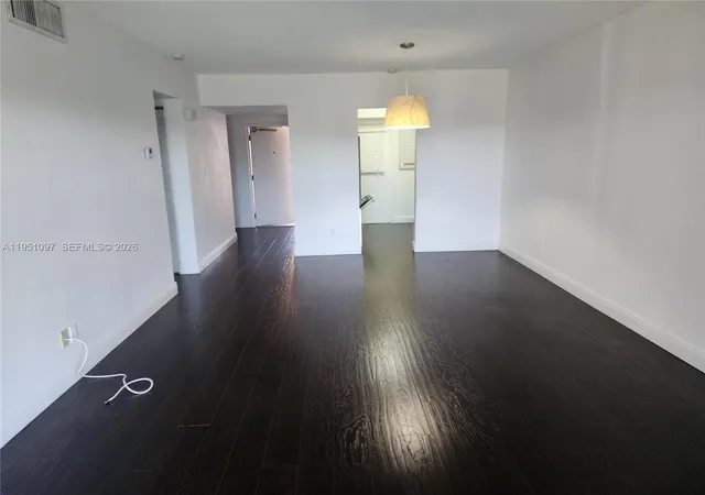 5th image of 2451 Sw 82Nd Ave #309, Davie, FL 33324 | MLS# A11951097