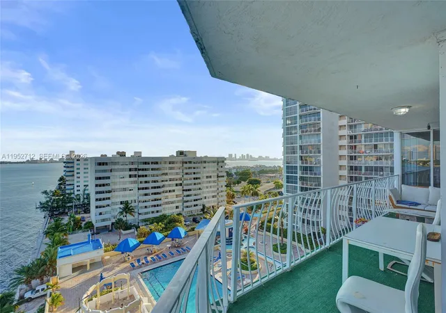 3rd image of 7601 E Treasure Dr #1120, North Bay Village, FL 33141 | MLS# A11952712