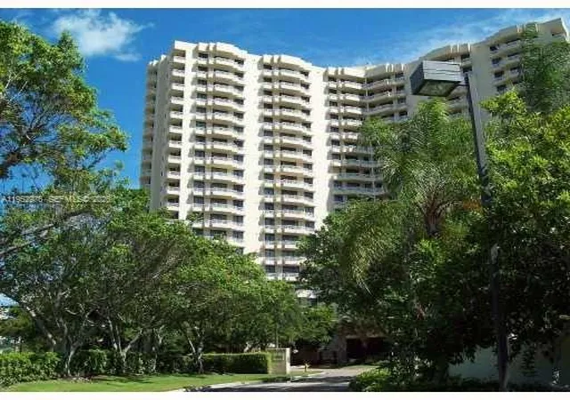 1st image of 3300 Ne 192Nd St #914, Ojus, FL 33180 | MLS# A11952976