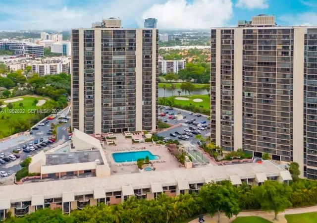 19th image of 20379 W Country Club Dr #532, Aventura, FL 33180 | MLS# A11952822