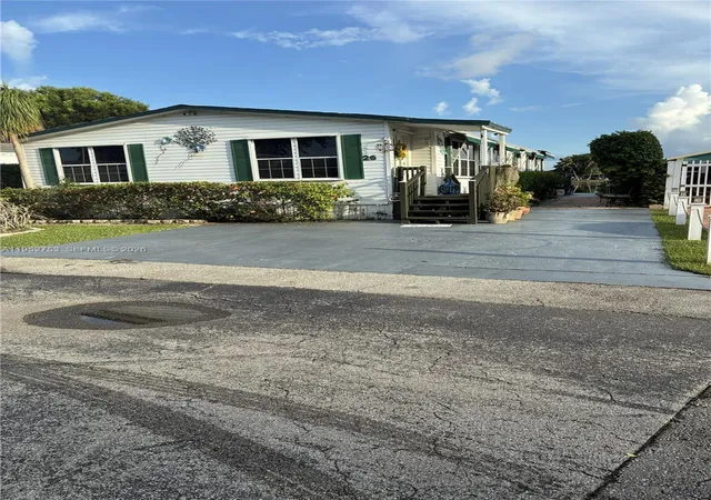 2nd image of 35250 Sw 177 Ct #26, Homestead, FL 33034 | MLS# A11952753