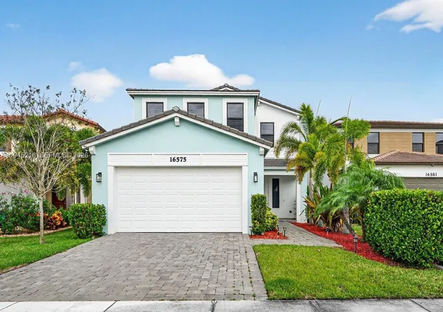 Single family home for sale at 16575 Cove Rd, Loxahatchee, FL 33470 | MLS# A11945216 | Listing updated on 2026-07-07