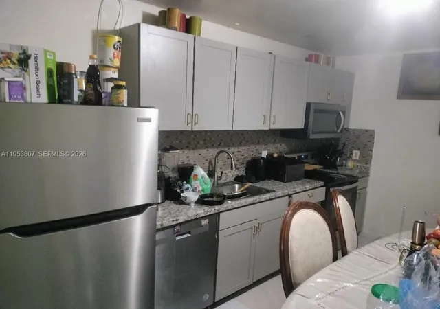 Homes for sale in West Park, FL | 3206 Sw 47Th Ave, West Park, FL 33023 | MLS# A11953607