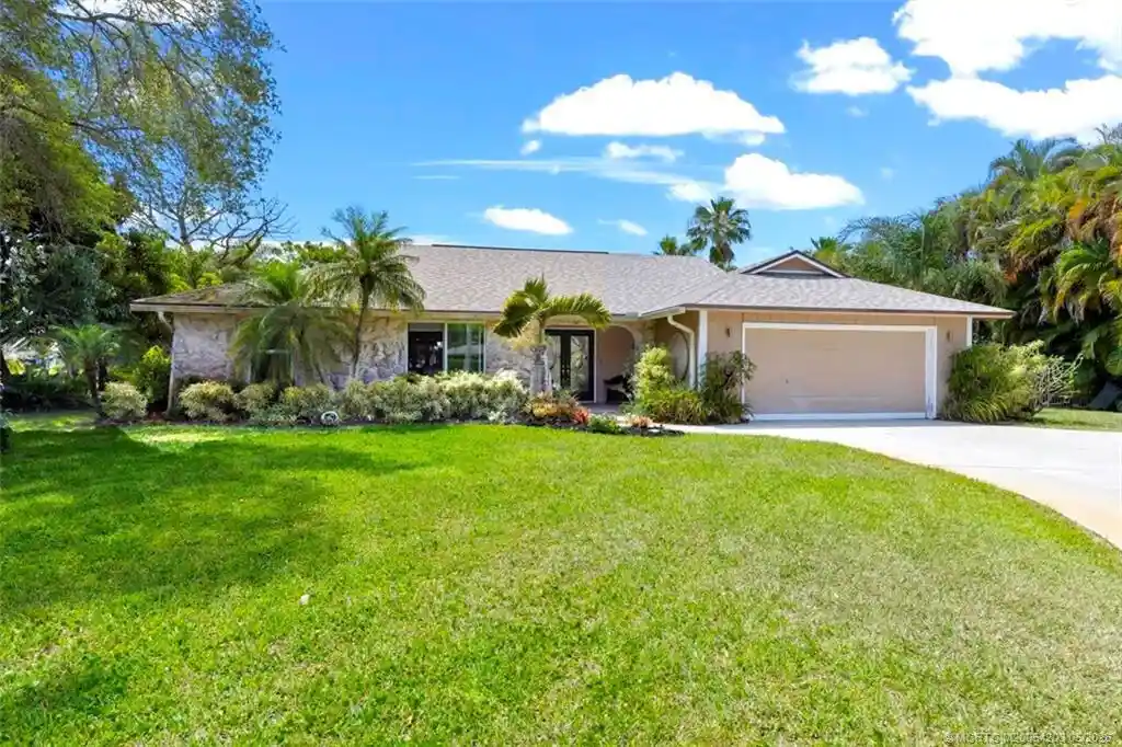 Photo 1 of Single family home for sale at 2085 Sw Aladdin St, Port Saint Lucie, FL 34953 | MLS# R11158322 | Listing updated on 2026-10-26