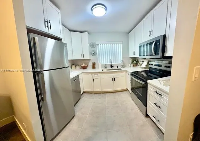 5th image of 2850 Ne 14Th St Cswy #110B, Pompano Beach, FL 33062 | MLS# A11953848