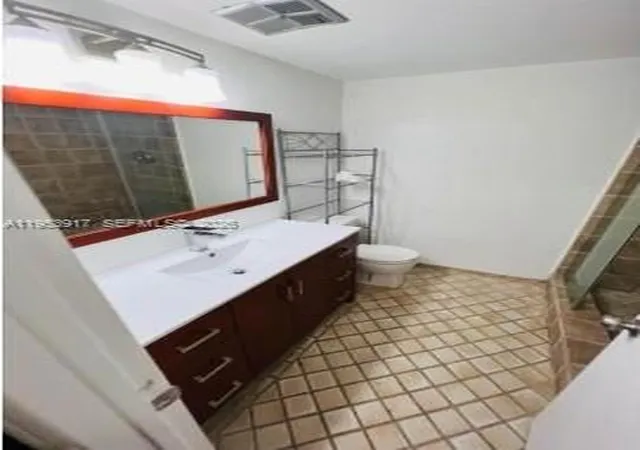 4th image of (Undisclosed), North Miami Beach, FL 33160 | MLS# A11953917