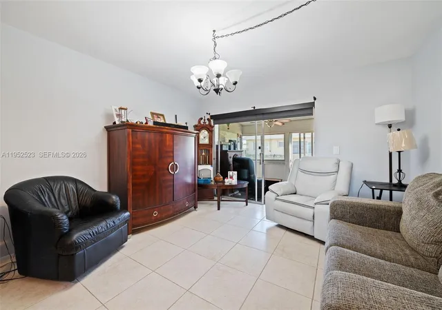 Homes for sale in West Palm Beach, FL | 2772 Dudley Dr #E D, West Palm Beach, FL 33415 | MLS# A11952523