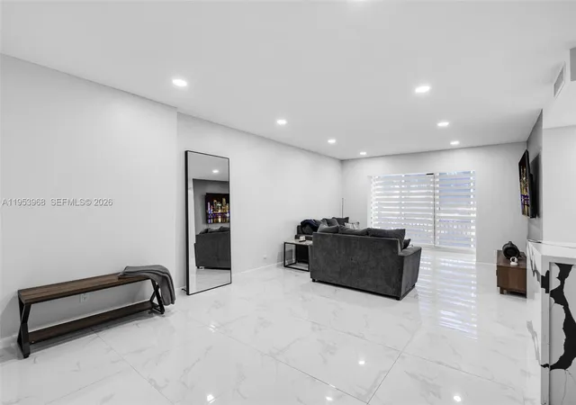Homes for sale in Hollywood, FL | 3800 Hillcrest Dr 203, Hollywood, FL 33021
