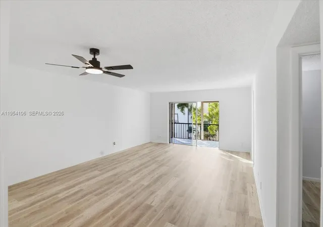 3rd image of 6101 N Falls Cir Dr #309, Lauderhill, FL 33319 | MLS# A11954106