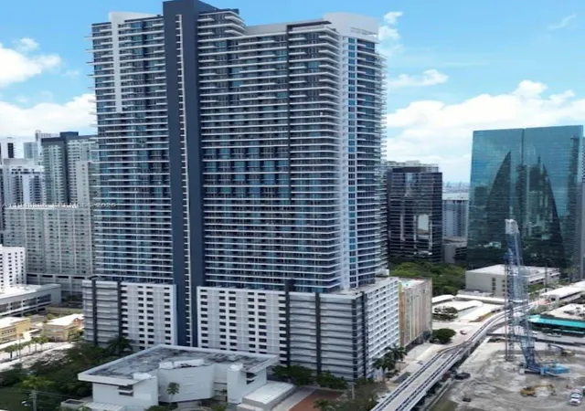 1st image of 60 Sw 13Th St #3013, Miami, FL 33130 | MLS# A11948866