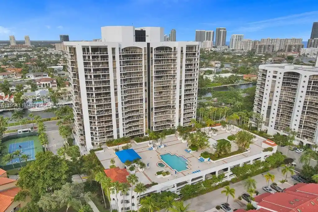 Photo 1 of Condo for sale at 3598 Yacht Clb Dr #PH2, Aventura, FL 33180 | MLS# A11951117 | Listing updated on 2026-10-29