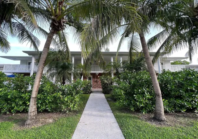 1st image of 100 Sunrise Dr #5, Key Biscayne, FL 33149 | MLS# A11951261