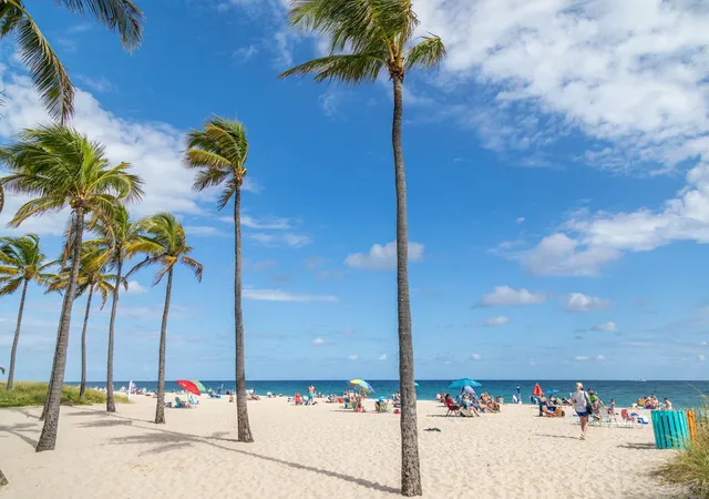 Homes for sale in Pompano Beach, FL | 405 N Ocean Boulevard, Pompano Beach, FL 33062 | Houzeo