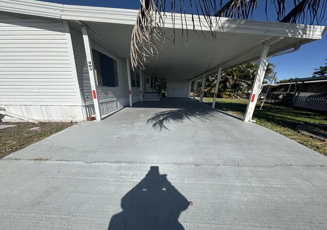 Photo 3 of Sale Pending at 403 NW 50th Ct Lot# 1415, Deerfield Beach, FL 33064 | MLS# R11158917 | Listing updated on 2026-10-02
