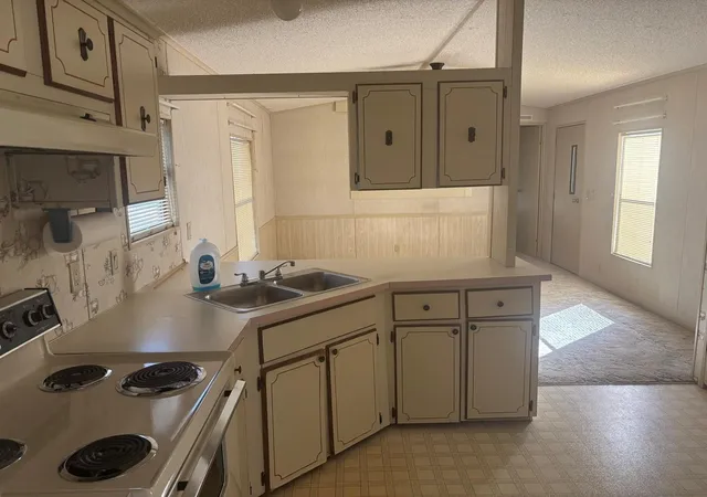 4th image of 4968 Amy Ln, Fort Pierce, FL 34946 | MLS# F10549222