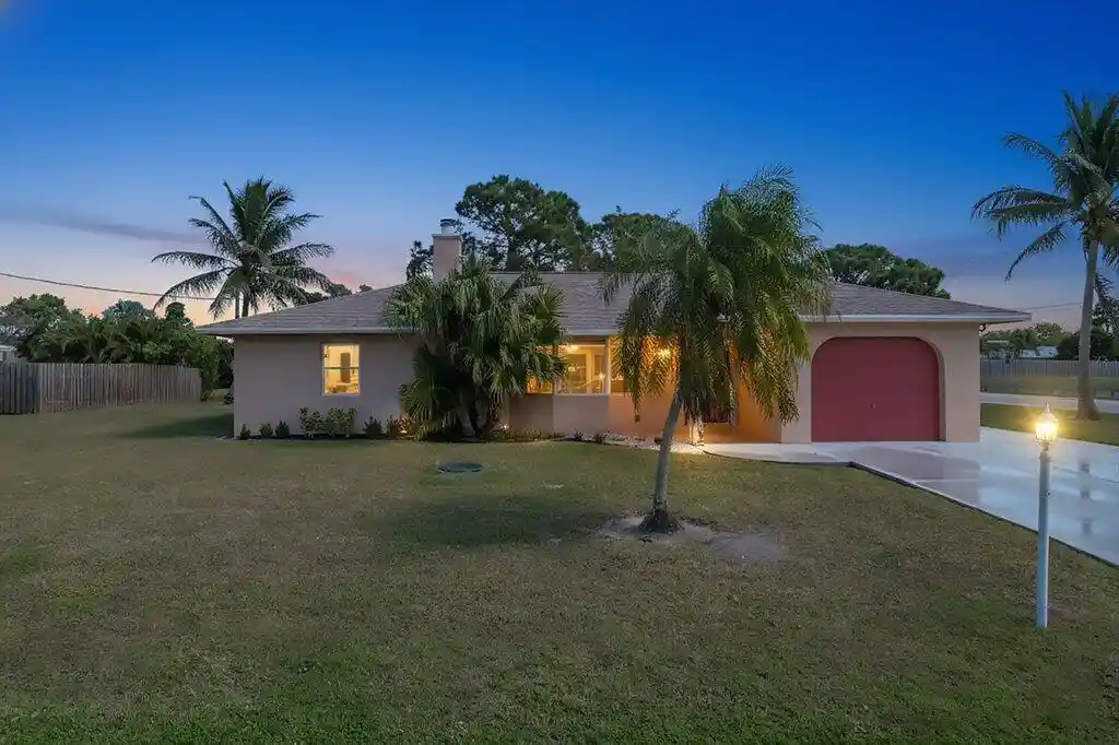 Photo 1 of Single family home for sale at 2097 Se Mantua St, Port Saint Lucie, FL 34952 | MLS# R11159051 | Listing updated on 2026-10-29