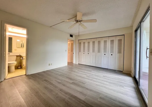 Photo 4 of Condo for sale at 434 Southampton B, West Palm Beach, FL 33417 | MLS# R11159118 | Listing updated on 2026-10-05