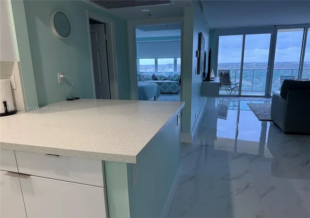 3rd image of 2501 S Ocean Dr #1530, Hollywood, FL 33019 | MLS# A11945509