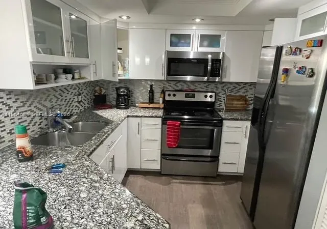 Homes for sale in Fort Lauderdale, FL | 2039 Se 10th Avenue, Fort Lauderdale, FL 33316 | Houzeo