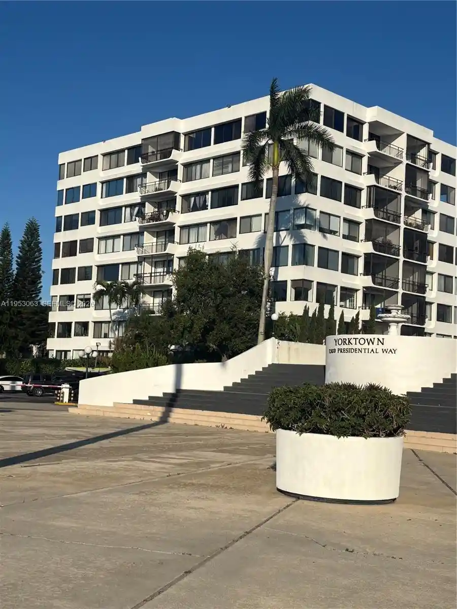 Photo 1 of Condo for sale at 1500 Presidential Way #504, West Palm Beach, FL 33401 | MLS# A11953063 | Listing updated on 2026-10-30