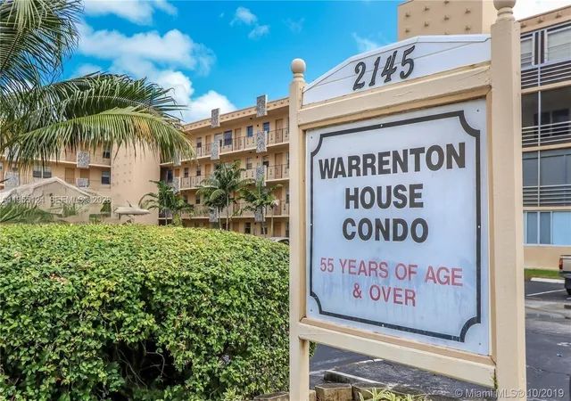 3rd image of 2145 Pierce St, Hollywood, FL 33020