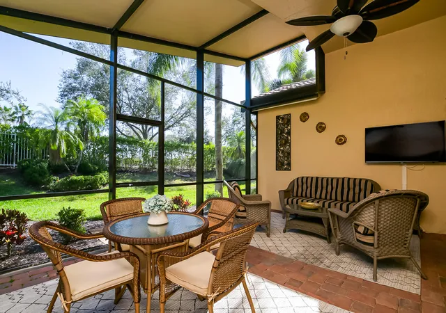 2nd image of 10068 Sw Oak Tree Cir, Port St Lucie, FL 34987 | MLS# R11159557