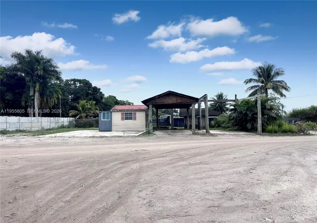 1st image of 18701 Sheridan St, Fort Lauderdale, FL 33332 | MLS# A11955805