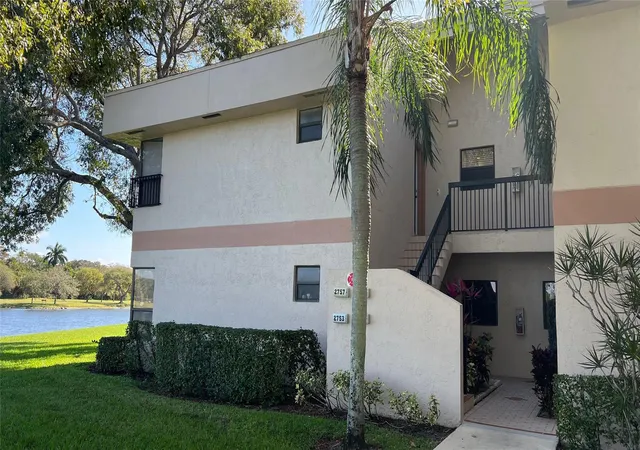 1st image of 2757 Carambola Cir #1932, Coconut Creek, FL 33066 | MLS# F10548634