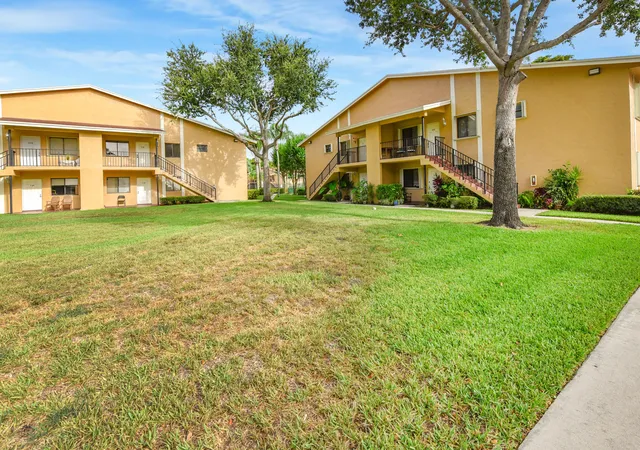 Condo for sale at 6053 10th 140 Avenue N #140, Greenacres, FL 33463 | MLS# R11159699