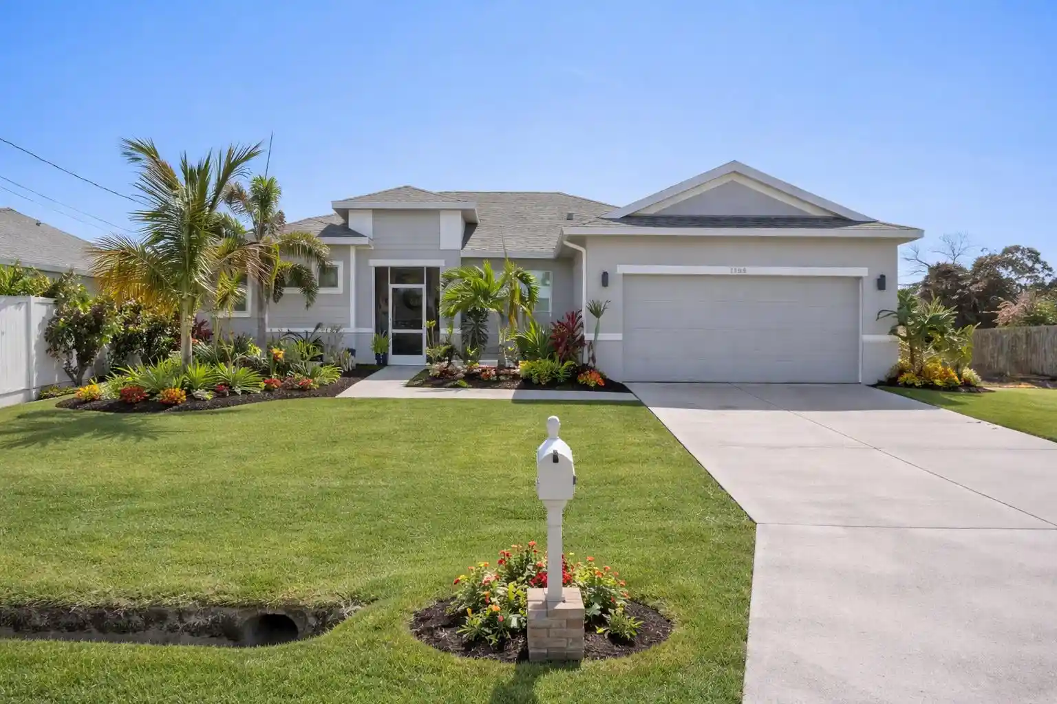 Photo 1 of Single family home for sale at 1568 Sw Abacus Ave, Port Saint Lucie, FL | MLS# R11159733 | Listing updated on 2026-10-26