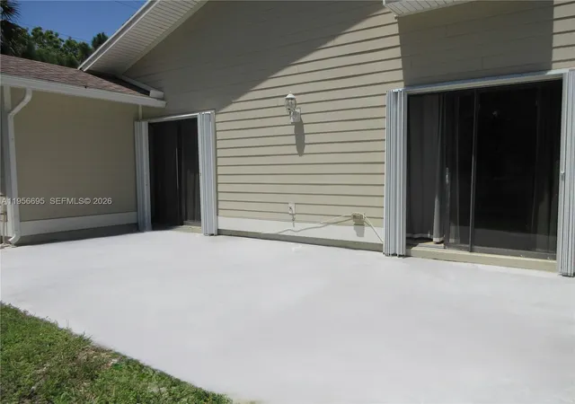 31st image of 804 Summerwinds Ln, Jupiter, FL 33458 | MLS# A11956695