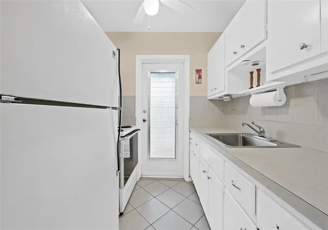 2nd image of 2750 W Golf Blvd #233, Pompano Beach, FL 33064 | MLS# F10549638