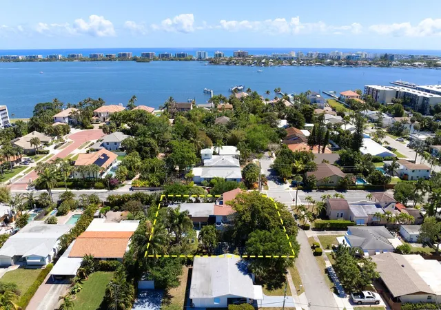 1st image of 1629 S Lakeside Dr, Lake Worth Beach, FL 33460 | MLS# R11159898