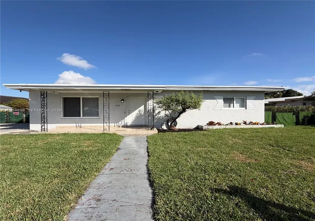 Homes for sale in Miami, FL | 9435 9437 Sw 39th St, Miami, FL 33165 | MLS# A11954898