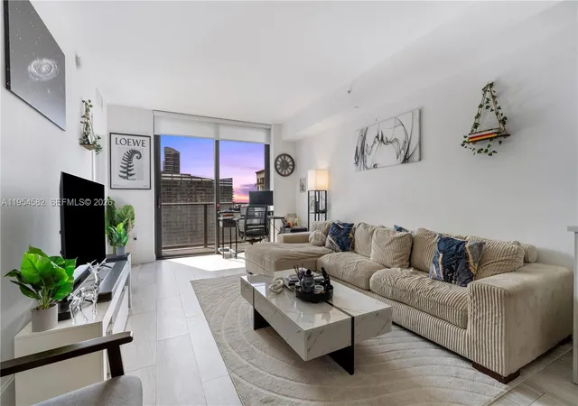 1st image of 55 Sw 9Th St #3005, Miami, FL 33130 | MLS# A11954582