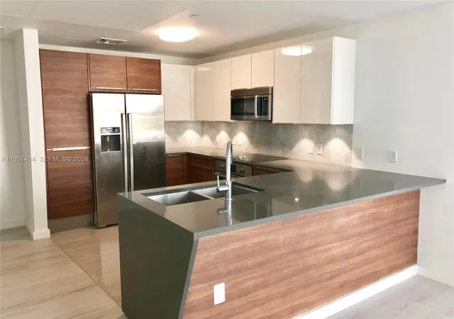 3rd image of 601 Ne 27Th St #801, Miami, FL 33137 | MLS# A11957434