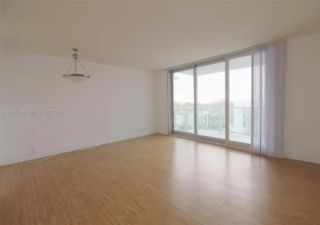 1st image of 1000 West Ave #906, Miami Beach, FL 33139 | MLS# A11957504