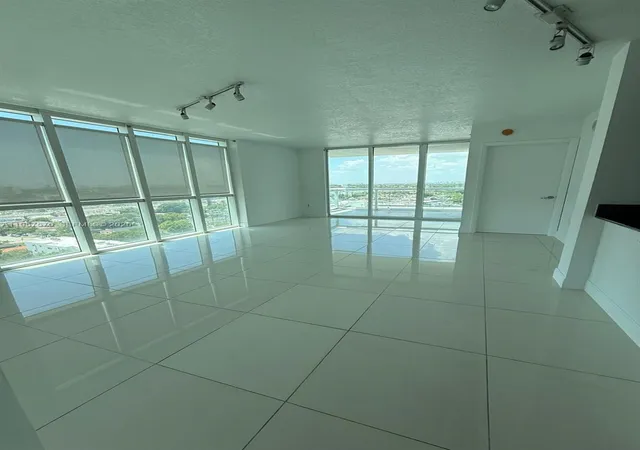 4th image of 1871 S River Dr #1503, Miami, FL 33125 | MLS# A11957570