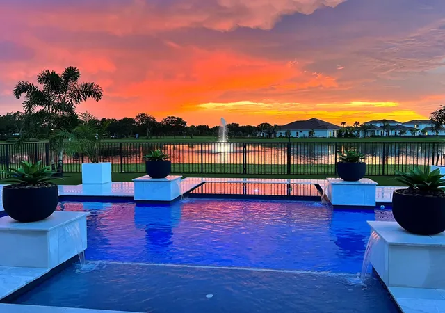 Photo 2 of Single family home for sale at 20124 Se Bridgewater Dr, Jupiter, FL 33458 | MLS# R11160218 | Listing updated on 2026-10-10