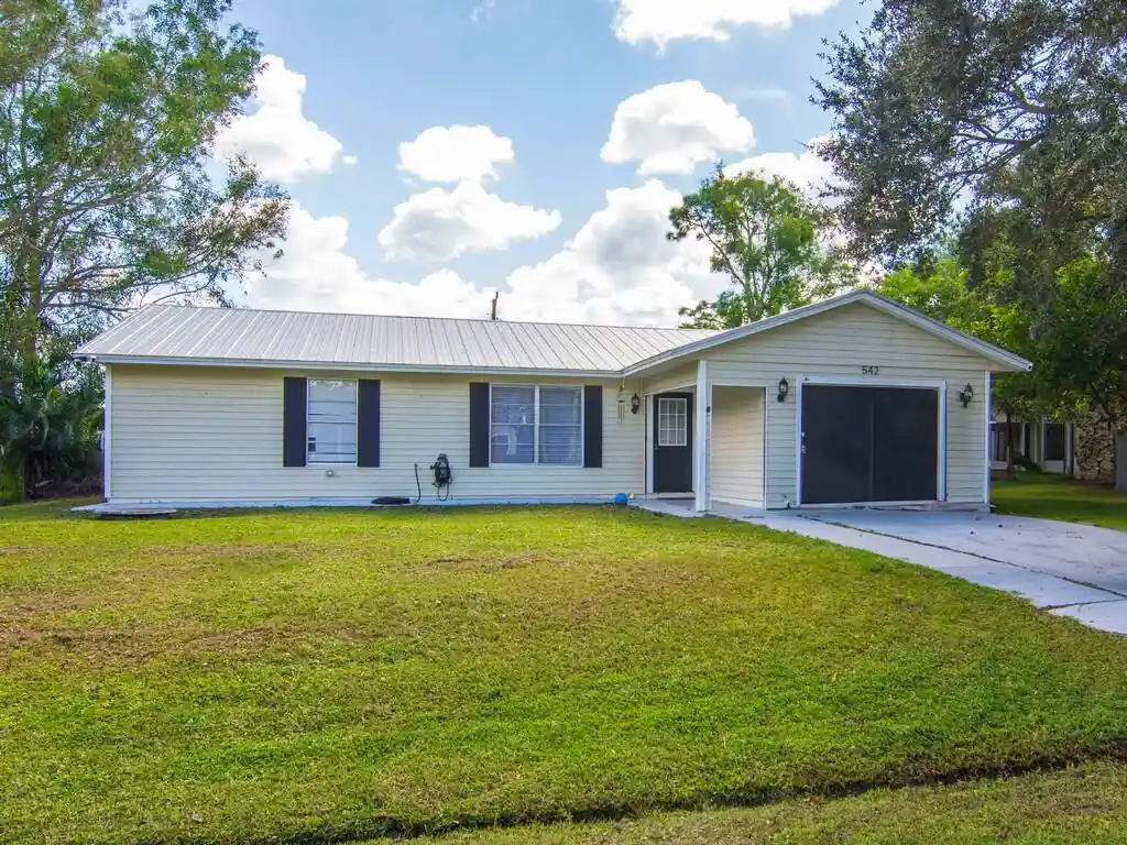 Photo 1 of Single family home for sale at 542 Se Faith Ter, Port Saint Lucie, FL 34983 | MLS# R11160224 | Listing updated on 2026-10-19