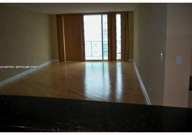 2nd image of 19390 Collins Ave #1220, Sunny Isles Beach, FL 33160 | MLS# A11957973