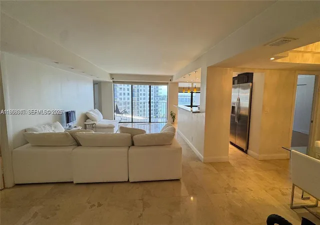 1st image of 18181 Ne 31St Ct #1009, North Miami Beach, FL 33160 | MLS# A11958345