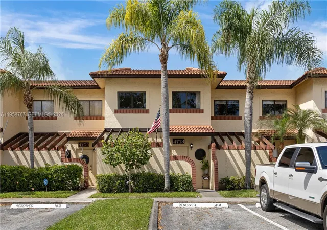 Homes for sale in Sunrise, FL | 4713 N Pine Island Rd, Sunrise, FL 33351 | MLS# A11958767