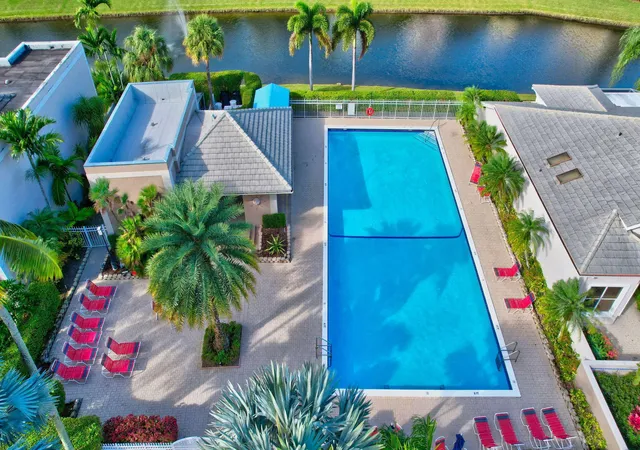 Homes for sale in Boca Raton, FL | 7848 Travlers Tree Dr, Boca Raton, FL 33433 | MLS# R11160571